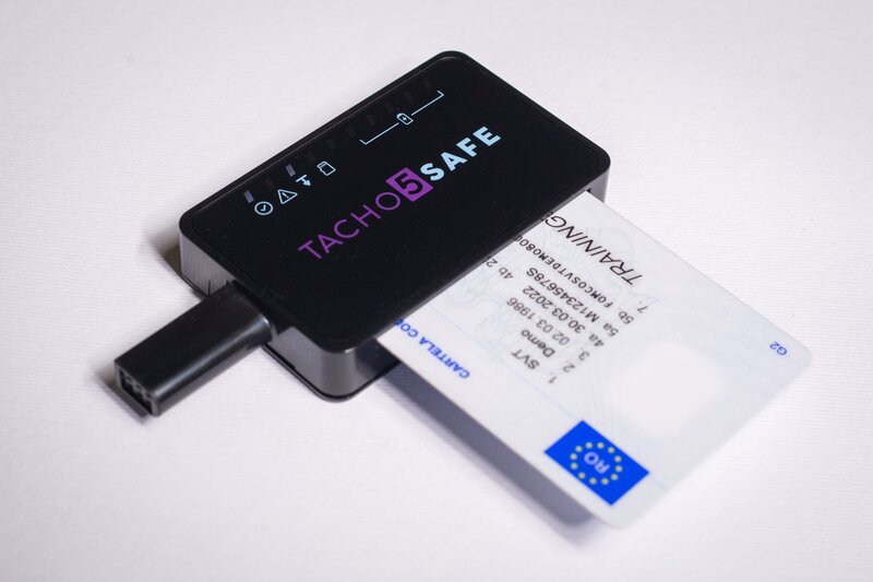 Cititor de date Tacho5Safe Plus stocare in cloud